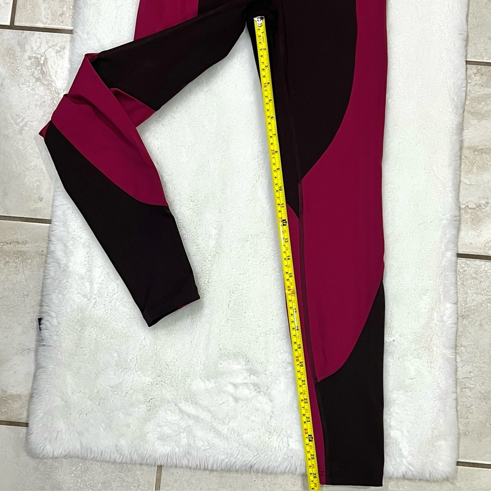 Lululemon Wake & Train Tight *28" Black Satin / Star Ruby Size 8 - Picture 13 of 15